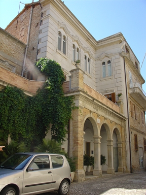 Casa a schiera