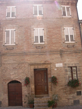 Casa a schiera in via Battisti