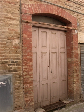 Casa a schiera in via Battisti