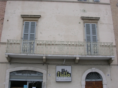 Casa a schiera di Borgo Leopardi