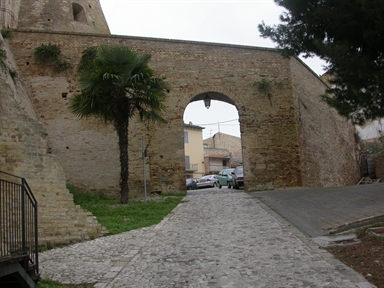 Porta di piazzale del Forte