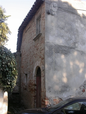 Casa a schiera in via V. Emanuele