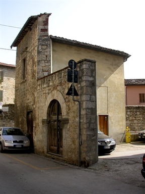 Resti di casa a schiera