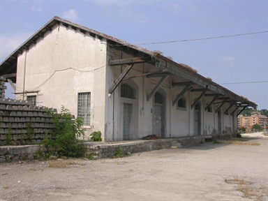 Magazzino ferroviario