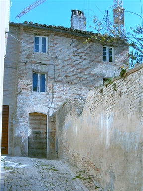 Scuderie di Palazzo Gigliucci