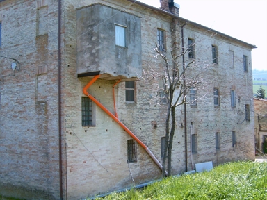 Casa canonica della Chiesa dei Sacri Cuori di Gesù