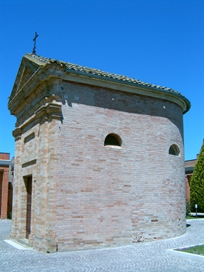 Chiesa del Cimitero di Rapagnano