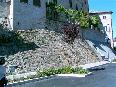 Mura urbiche di Rapagnano