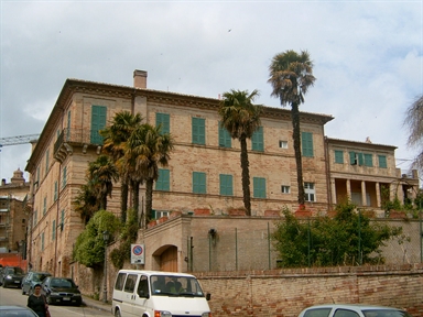 Villa Bartolucci Godolini