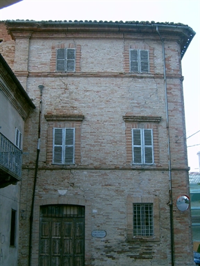 Palazzo Alaleona