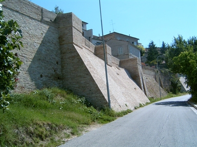 Mura urbiche di Montegiorgio