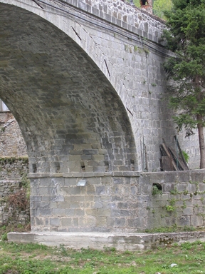 Ponte di Trisungo