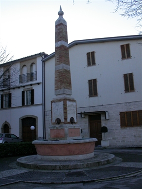 Fontana pubblica