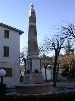 Fontana pubblica
