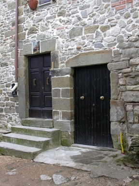 Casa a schiera fortificata