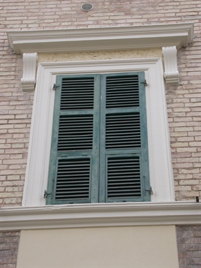 Casa a blocco in viale Moretti