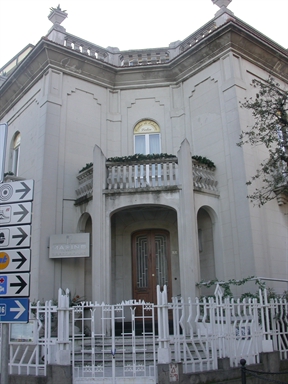 Villino in viale Colombo