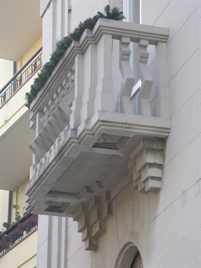 Villino in viale Colombo