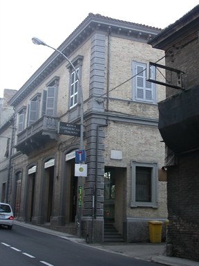 Casa in corso Cavour
