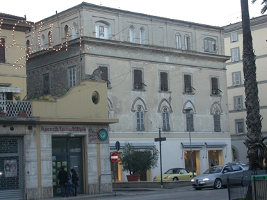 Palazzo in Viale Regina Margherita