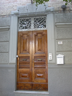 Casa in via Ugo Bassi