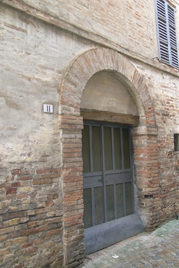Palazzo Vinci e Chiesa di S. Antonio