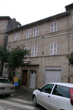 Casa a schiera