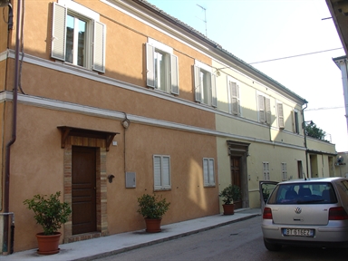 Casa a schiera