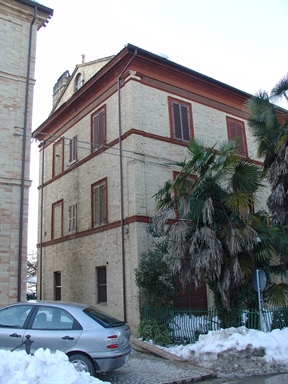 Casa a blocco
