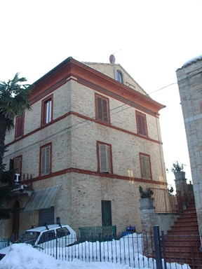 Casa a blocco