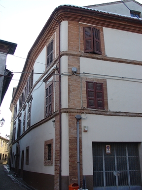 Casa a schiera