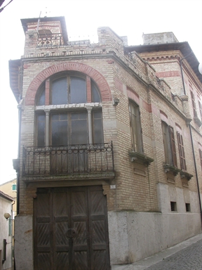Palazzo di Largo Garibaldi