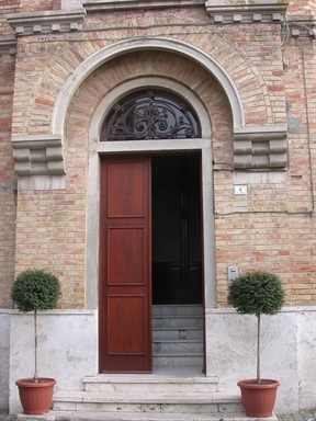 Palazzo in via Marconi