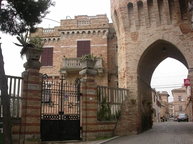 Palazzo in via Marconi