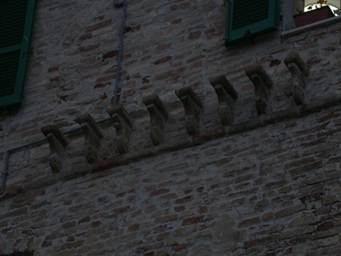 Casa in via Montegrappa