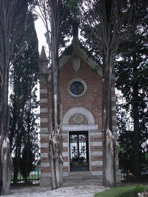 Tomba del conte Antonio Romani