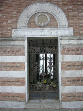 Tomba del conte Antonio Romani