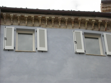 Casa in piazza Peretti