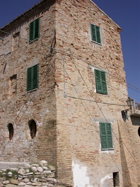 Case a schiera in via del Castello