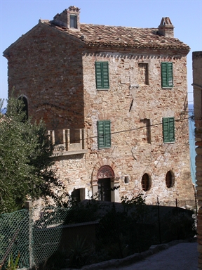 Case a schiera in via del Castello