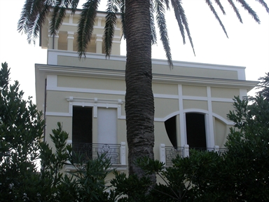 Villa Flajani