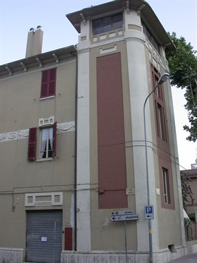 Villino in via Fratelli Rosselli