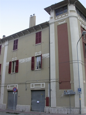 Villino in via Fratelli Rosselli