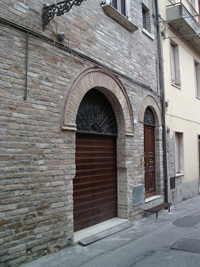Casa a schiera