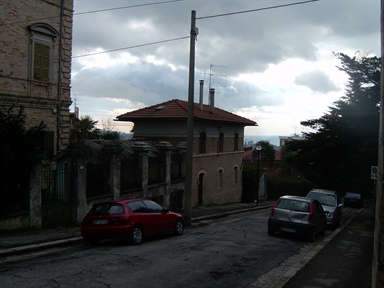 Casa del Custode di Villa Perogio