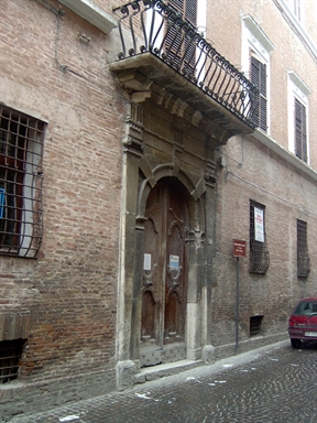 Palazzo Monti De Luca
