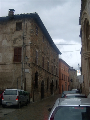 Palazzo Pierleoni
