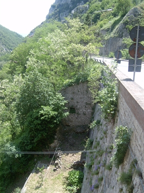 Resti delle Mura castellane