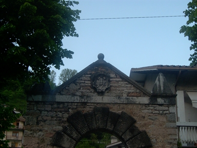 Arco dei Consoli