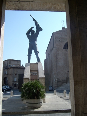 Monumento a Filippo Corridoni